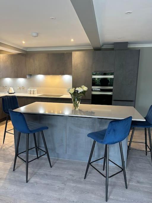 Cameron Coach House Modern Property In Murrayfield EDI Exterior foto